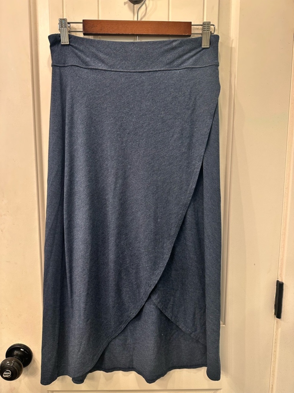 Athleta Blue Heather Faux Wrap Tulip Midi Skirt XS GUC Gorpcore Athleisure